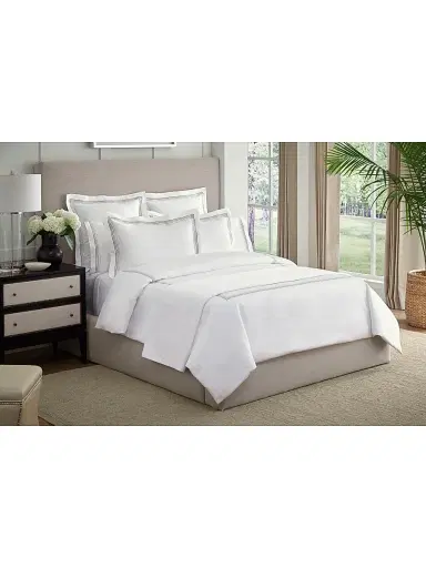 Frette Hotel Cruise Duvet - White Slate Grey King | Thumbnail 1 Frette Hotel Cruise Duvet - White Slate Grey King | Thumbnail 1