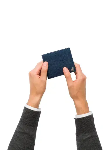 Prada Men's Saffiano Leather Wallet | Thumbnail 2 Prada Men's Saffiano Leather Wallet | Thumbnail 2
