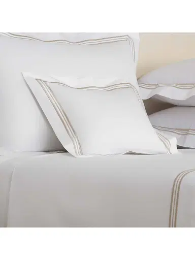 Frette Triplo Popeline 250 Thread Count Sham | Thumbnail 2 Frette Triplo Popeline 250 Thread Count Sham | Thumbnail 2