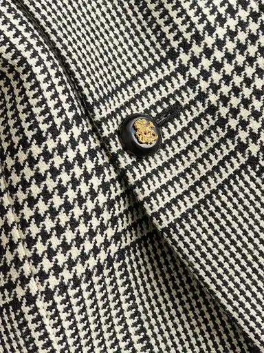 Valentino Garavani Men's Single-Breasted Wool Jacket with Check Pattern on Houndstooth | Thumbnail 7 Valentino Garavani Men's Single-Breasted Wool Jacket with Check Pattern on Houndstooth | Thumbnail 7