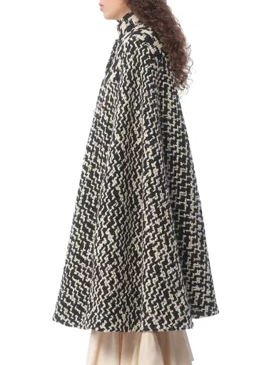 Valentino Garavani Women's Geometric Tweed Cape | Thumbnail 3 Valentino Garavani Women's Geometric Tweed Cape | Thumbnail 3