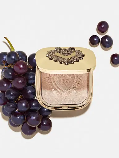 Dolce & Gabbana Women's Everlift Luminizer - 00 Universal Light | Thumbnail 5 Dolce & Gabbana Women's Everlift Luminizer - 00 Universal Light | Thumbnail 5
