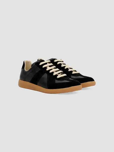 Maison Margiela Women's Replica Low-Top Sneakers | Thumbnail 2 Maison Margiela Women's Replica Low-Top Sneakers | Thumbnail 2