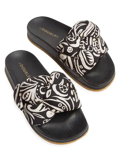 La DoubleJ Women's Treccia Slides - Fauve Black  Sandals | Thumbnail 2