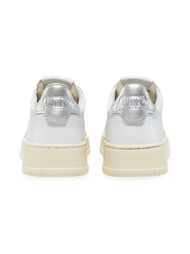 Autry Women's Medalist Leather Low-Top Sneakers - White Silver - Size 9 | Thumbnail 3