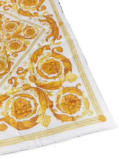 Versace Barocco Reversible King Comforter - White Gold Black King | Thumbnail 3 Versace Barocco Reversible King Comforter - White Gold Black King | Thumbnail 3