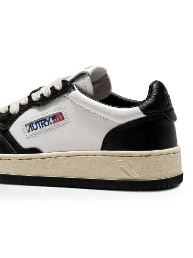 Autry Women's Medalist Leather Low-Top Sneakers - White Black - Size 12 | Thumbnail 2