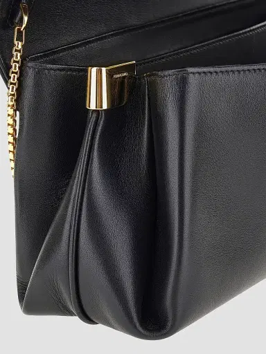 Ferragamo Women's Medium New Line Leather Shoulder Bag - Nero | Thumbnail 8