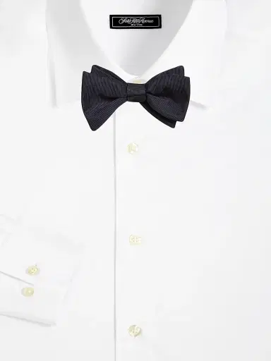 Giorgio Armani Men's Textured Silk Bow Tie - Navy - Size Medium | Thumbnail 2 Giorgio Armani Men's Textured Silk Bow Tie - Navy - Size Medium | Thumbnail 2