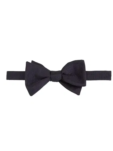 Giorgio Armani Men's Textured Silk Bow Tie - Navy - Size Medium | Thumbnail 1 Giorgio Armani Men's Textured Silk Bow Tie - Navy - Size Medium | Thumbnail 1