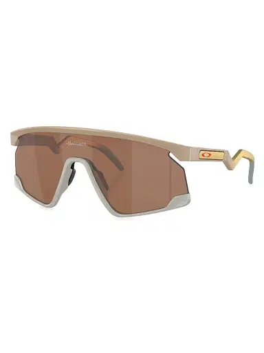 Oakley Men's 39MM Shield Sunglasses - Light Beige Brown | Thumbnail 1 Oakley Men's 39MM Shield Sunglasses - Light Beige Brown | Thumbnail 1