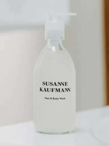 Susanne Kaufmann Women's Hair & Body Wash | Thumbnail 2 Susanne Kaufmann Women's Hair & Body Wash | Thumbnail 2