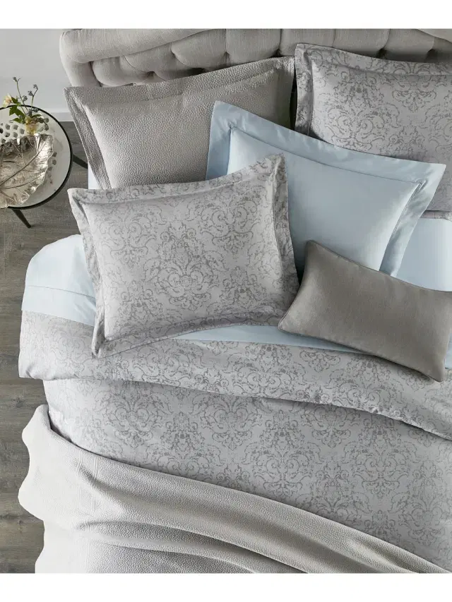 Bella Metallic Jacquard Duvet - Pewter King