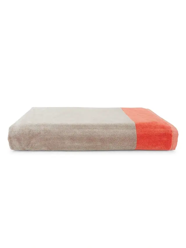 Peacock Alley Soleil Beach Towel - Coral