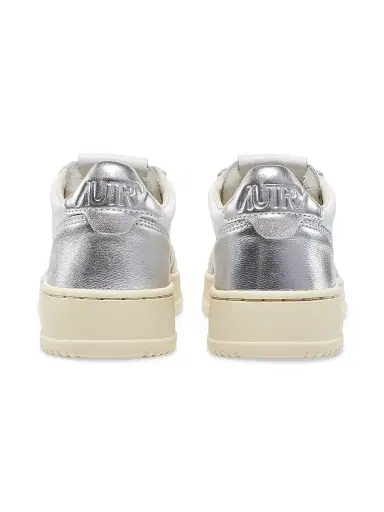 Autry Women's Medalist Metallic Leather Low-Top Sneakers - White Silver - Size 9 | Thumbnail 3