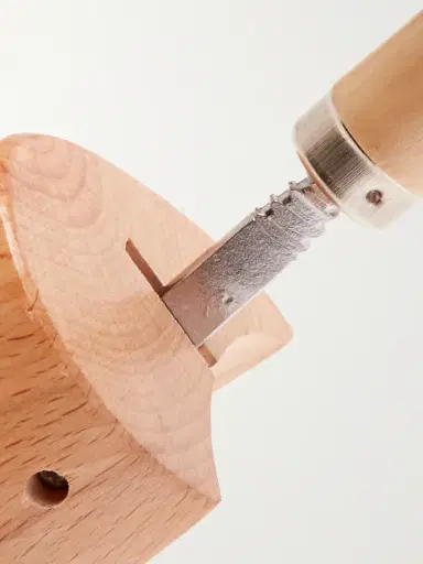 George Cleverley Wooden Shoe Trees - Men | Thumbnail 6