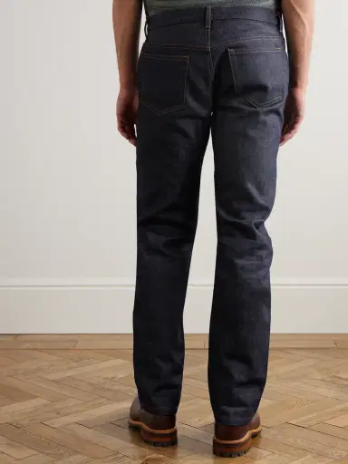 A.P.C. New Standard Dry Selvedge Denim Jeans - Men | Thumbnail 4 A.P.C. New Standard Dry Selvedge Denim Jeans - Men | Thumbnail 4