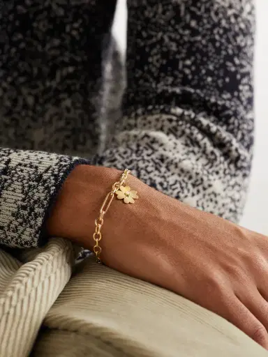 Foundrae Four Heart Clover 18-Karat Gold Diamond Bracelet - Men | Thumbnail 2