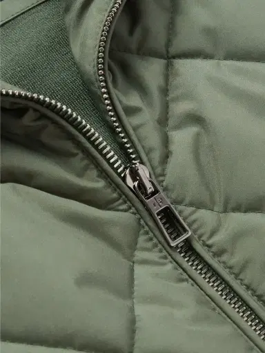 Loro Piana Ampay Quilted WindWish™ Gilet - Men | Thumbnail 4
