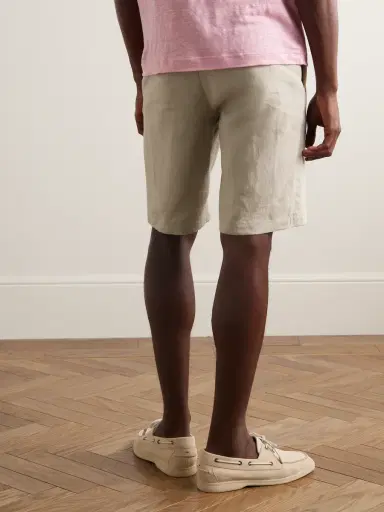 Loro Piana Majuro Straight-Leg Linen Bermuda Shorts - Men | Thumbnail 3 Loro Piana Majuro Straight-Leg Linen Bermuda Shorts - Men | Thumbnail 3
