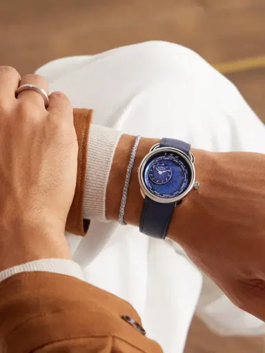 Hermès Timepieces Arceau Le Temps Voyageur Automatic Stainless Steel Watch, Ref. W057263WW00 - Men | Thumbnail 2 Hermès Timepieces Arceau Le Temps Voyageur Automatic Stainless Steel Watch, Ref. W057263WW00 - Men | Thumbnail 2