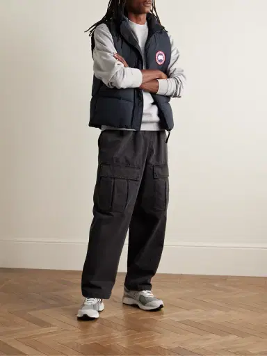 Canada Goose Lawrence Slim-Fit Logo-Appliquéd Quilted Enduraluxe® Down Gilet - Men | Thumbnail 2 Canada Goose Lawrence Slim-Fit Logo-Appliquéd Quilted Enduraluxe® Down Gilet - Men | Thumbnail 2