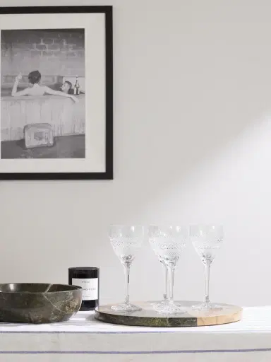Soho Home Huxley Set of Four Wine Glasses - Men | Thumbnail 2