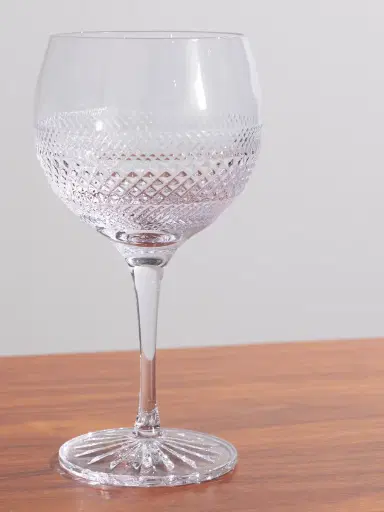 Soho Home Huxley Set of Four Crystal Gin Glasses - Men | Thumbnail 3