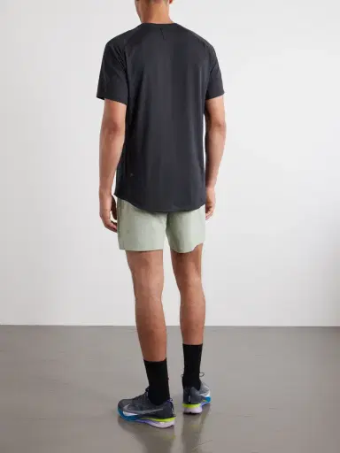 lululemon License to Train Stretch Recycled-Mesh T-Shirt - Men | Thumbnail 4 lululemon License to Train Stretch Recycled-Mesh T-Shirt - Men | Thumbnail 4
