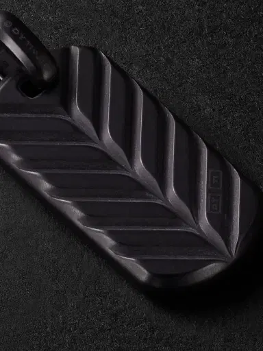 David Yurman Chevron Titanium and Sterling Silver Diamond Pendant - Men | Thumbnail 3 David Yurman Chevron Titanium and Sterling Silver Diamond Pendant - Men | Thumbnail 3
