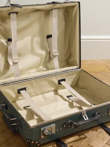 Globe-Trotter No Time To Die Leather-Trimmed Vulcanised Fibreboard Check-In Suitcase - Men | Thumbnail 5 Globe-Trotter No Time To Die Leather-Trimmed Vulcanised Fibreboard Check-In Suitcase - Men | Thumbnail 5