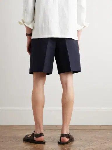 Loro Piana Joetsu Straight-Leg Pleated Cotton and Linen-Blend Twill Bermuda Shorts - Men | Thumbnail 3