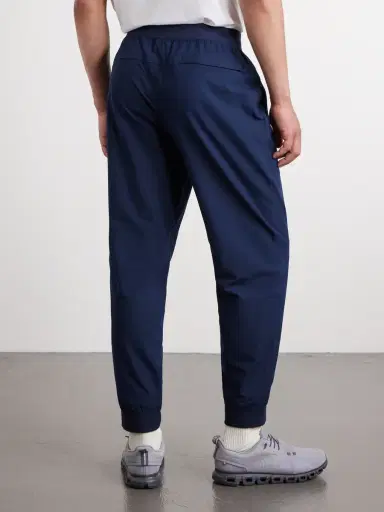 lululemon ABC Tapered Recycled-Warpstreme™ Drawstring Trousers - Men | Thumbnail 4 lululemon ABC Tapered Recycled-Warpstreme™ Drawstring Trousers - Men | Thumbnail 4