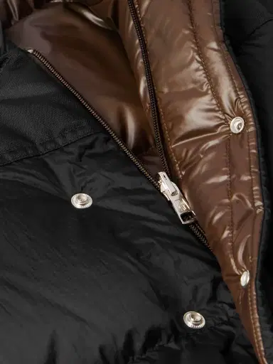 Moncler Reversible Convertible Canvas-Trimmed Quilted Shell Down Jacket - Men | Thumbnail 4 Moncler Reversible Convertible Canvas-Trimmed Quilted Shell Down Jacket - Men | Thumbnail 4