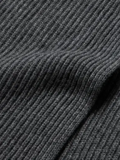 Johnstons of Elgin Ribbed Cashmere Scarf - Men | Thumbnail 3 Johnstons of Elgin Ribbed Cashmere Scarf - Men | Thumbnail 3