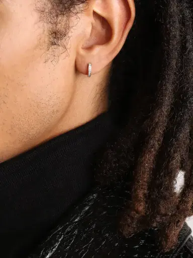 Sydney Evan 14-Karat Gold Diamond Single Hoop Earring - Men | Thumbnail 2 Sydney Evan 14-Karat Gold Diamond Single Hoop Earring - Men | Thumbnail 2