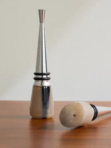 Brunello Cucinelli Set of Two Horn and Stainless Steel Bottle Stoppers - Men | Thumbnail 3 Brunello Cucinelli Set of Two Horn and Stainless Steel Bottle Stoppers - Men | Thumbnail 3