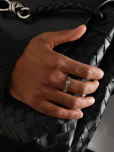 Hoorsenbuhs Dame Tri-Link 18-Karat White Gold Ring - Men | Thumbnail 2 Hoorsenbuhs Dame Tri-Link 18-Karat White Gold Ring - Men | Thumbnail 2