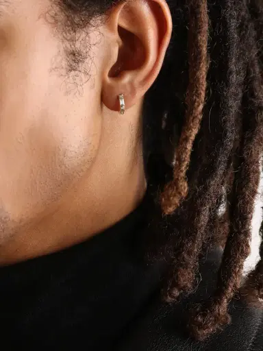 Sydney Evan 14-Karat Gold Diamond Single Hoop Earring - Men | Thumbnail 2 Sydney Evan 14-Karat Gold Diamond Single Hoop Earring - Men | Thumbnail 2