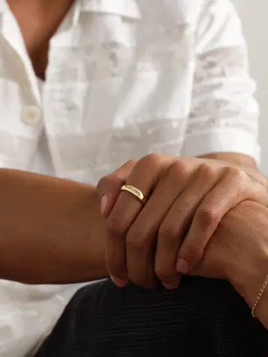 Foundrae 18-Karat Gold Diamond Ring - Men | Thumbnail 2