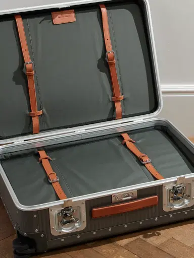 FPM Milano Bank Spinner 68cm Leather-Trimmed Aluminium Suitcase - Men | Thumbnail 3 FPM Milano Bank Spinner 68cm Leather-Trimmed Aluminium Suitcase - Men | Thumbnail 3
