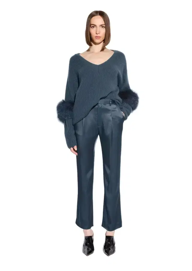 LAPOINTE Satin Tapered Pleated Pant