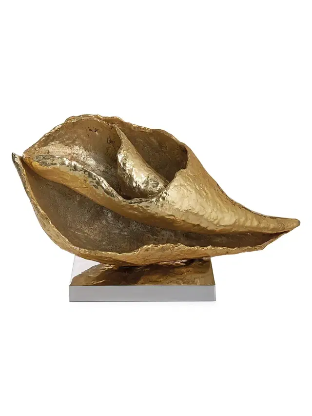 Special Editions Conch Shell Sculpture