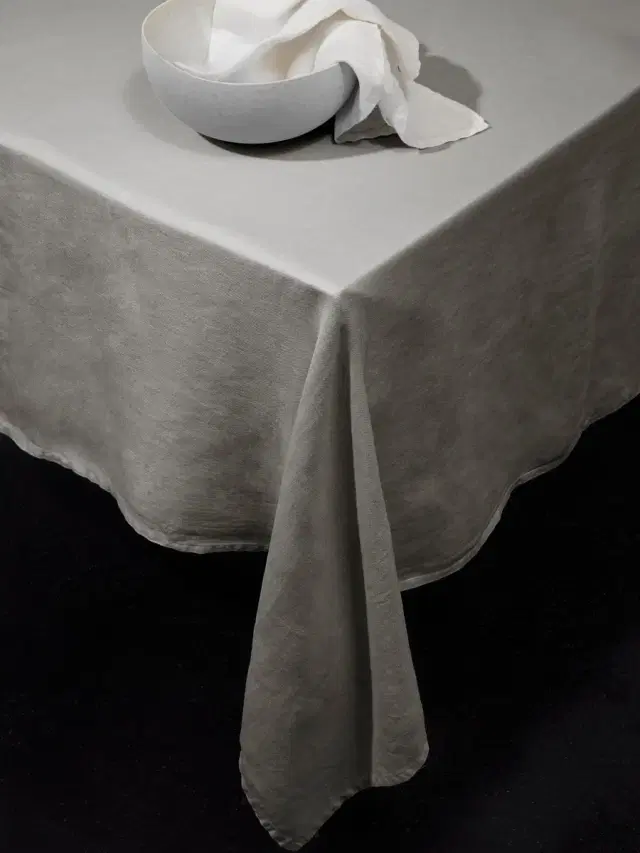 Linen Sateen Tablecloth