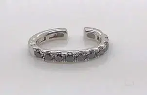 0.33ct Black Diamond 18K Ear Cuff