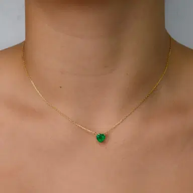 Wish Fine Jewelry 1.25ct Emerald 18K Gold Heart Solitaire Necklace | Thumbnail 3
