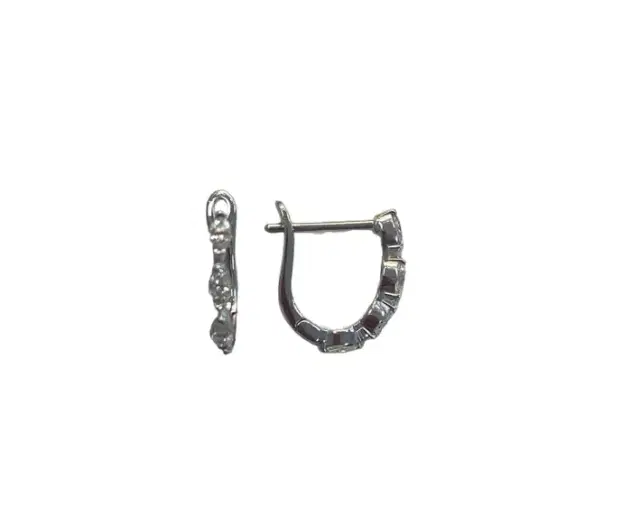 Wish Fine Jewelry 18KW 1.53g DIA: 0.30ct