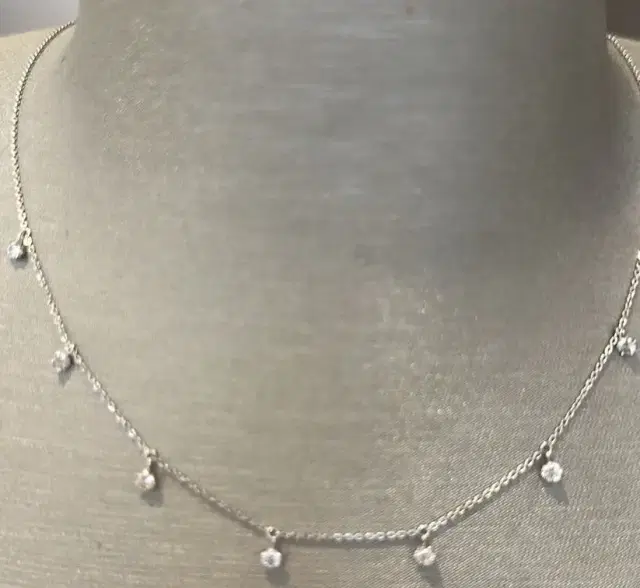18KWG 1.86G D:0.52CT