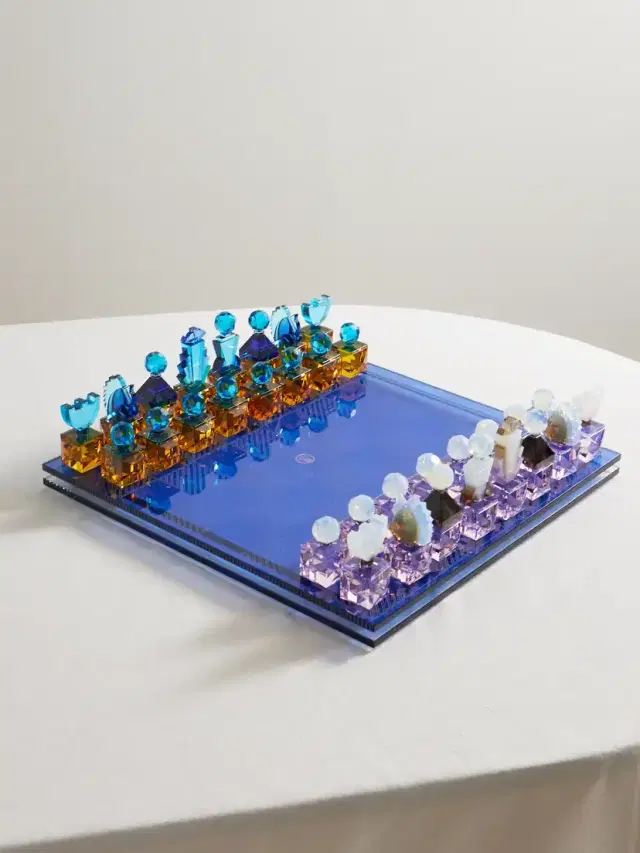 Triumph Crystal Chess Set