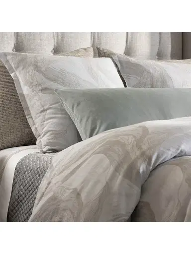 Lili Alessandra Oasis Jacquard Pillow & Duvet Collection | Thumbnail 1